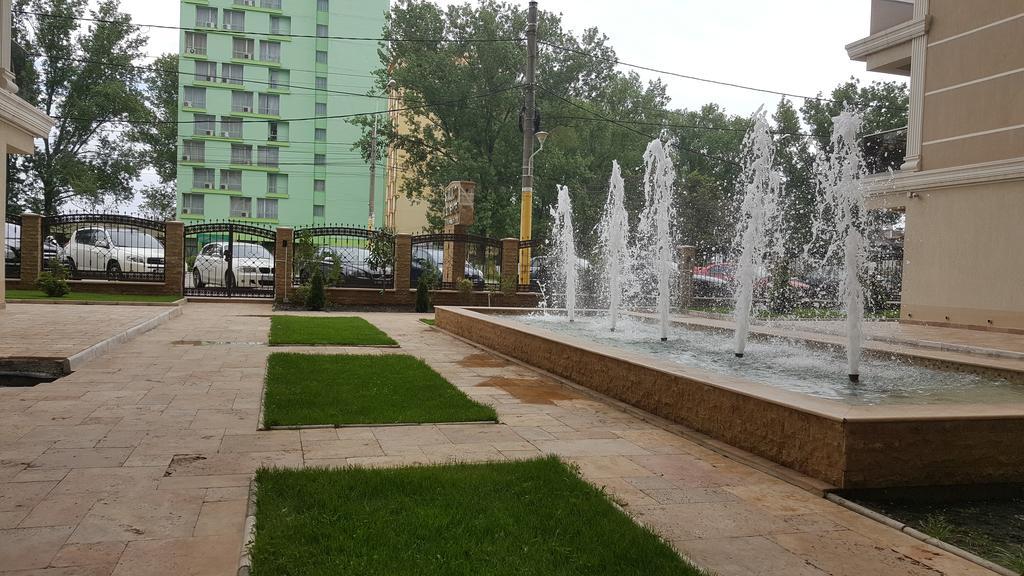 Solid House Residence Mamaia Εξωτερικό φωτογραφία
