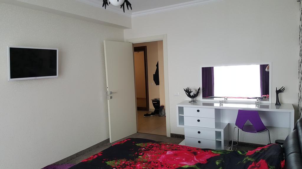 Solid House Residence Mamaia Εξωτερικό φωτογραφία